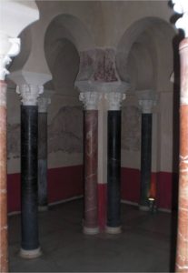 Sala templada del Baño califal del Alcázar andalusí (AST).